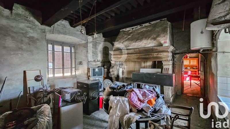 Château - 200 m² - 6 pièces