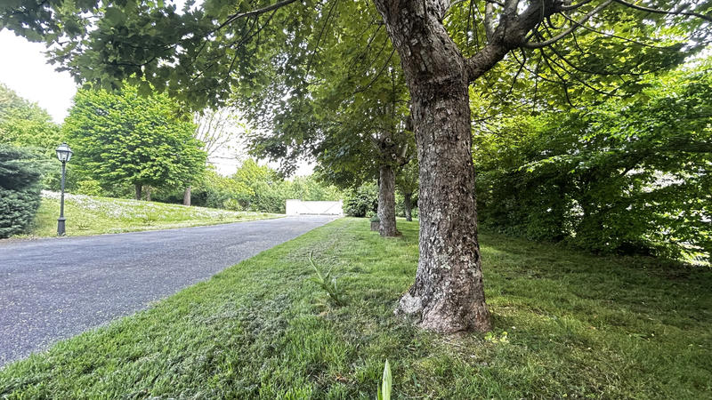 Maison - 342 m² - 10 pièces