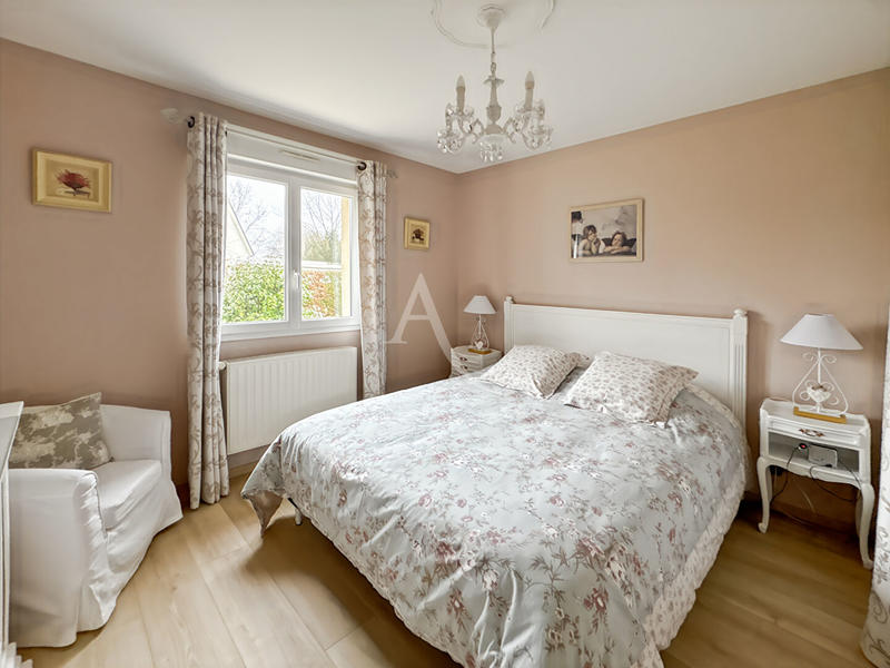 Maison - 140 m² - 6 pièces