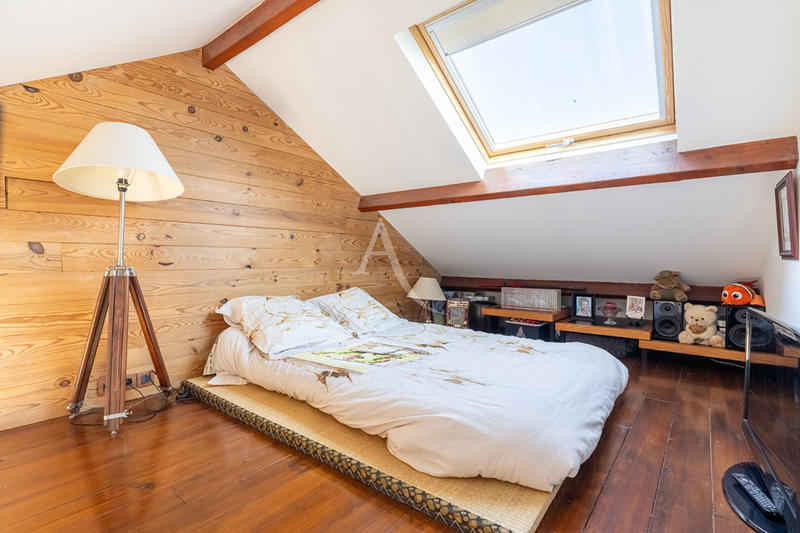 Maison - 110 m² - 5 pièces