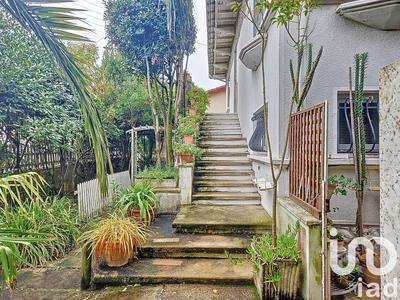 Maison - 296 m² - 7 pièces