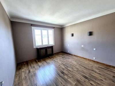 Appartement - 94 m² - 3 pièces