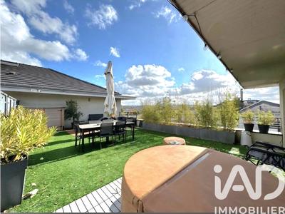 Appartement - 99 m² - 5 pièces