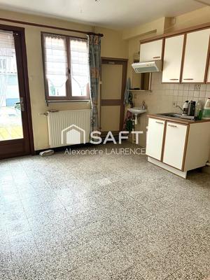 Maison - 80 m² - 6 pièces