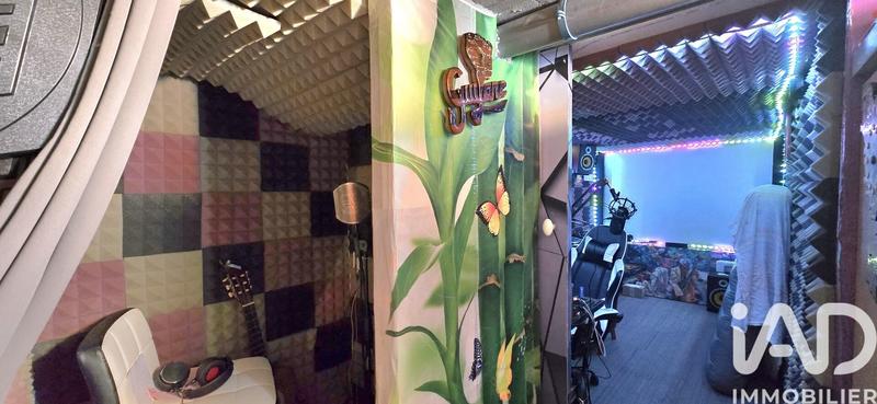 Maison - 92 m² - 6 pièces