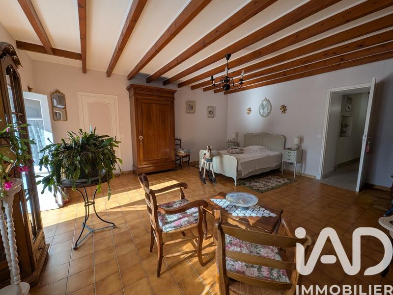 Maison - 176 m² - 5 pièces