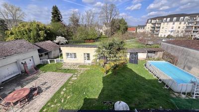Maison en pierre - 153 m² - 7 pièces