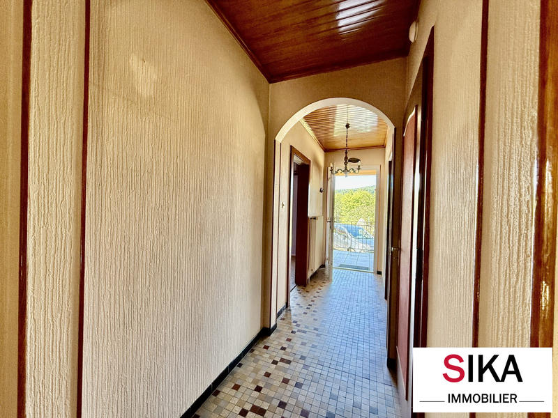 Maison - 101 m² - 5 pièces