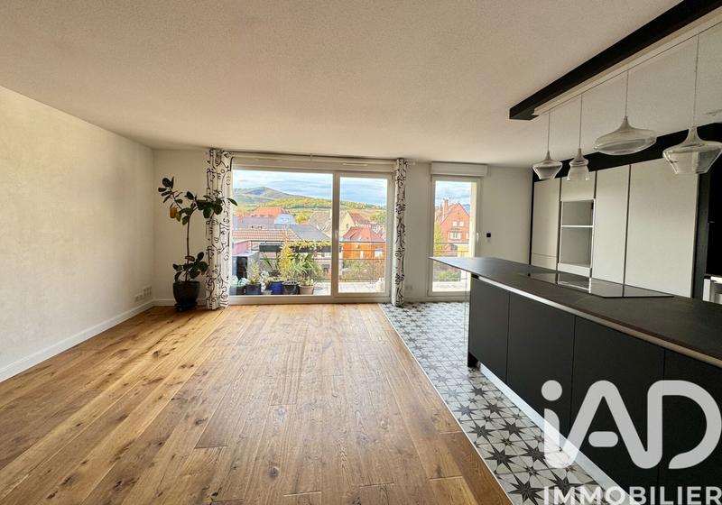 Appartement - 93 m² - 4 pièces
