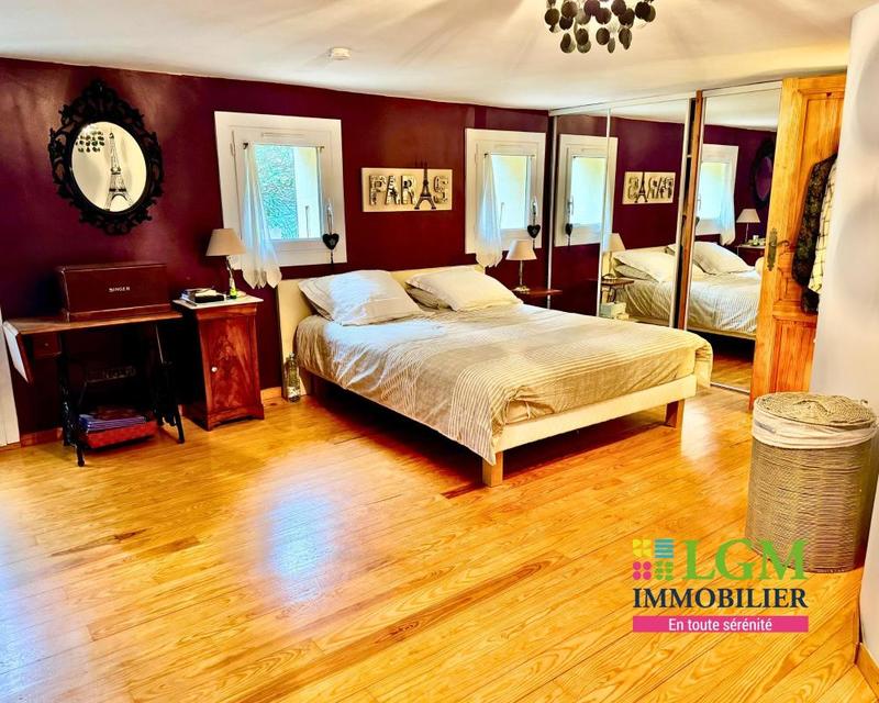 Maison - 143 m² - 3 pièces