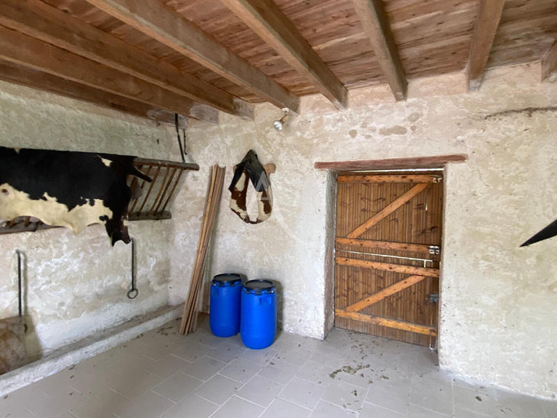 Maison - 204 m² - 6 pièces