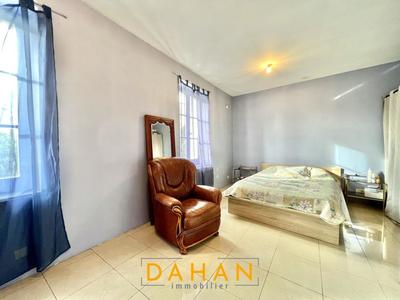 Maison de ville - 94 m² - 4 pièces