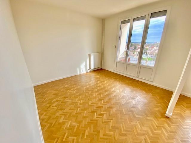 Appartement - 77 m² - 4 pièces