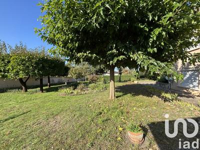 Maison - 200 m² - 7 pièces