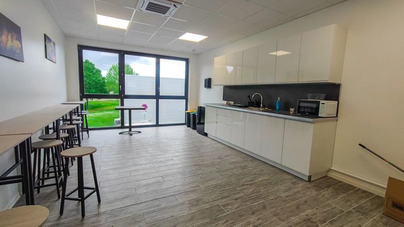 Bureau - 139 m²