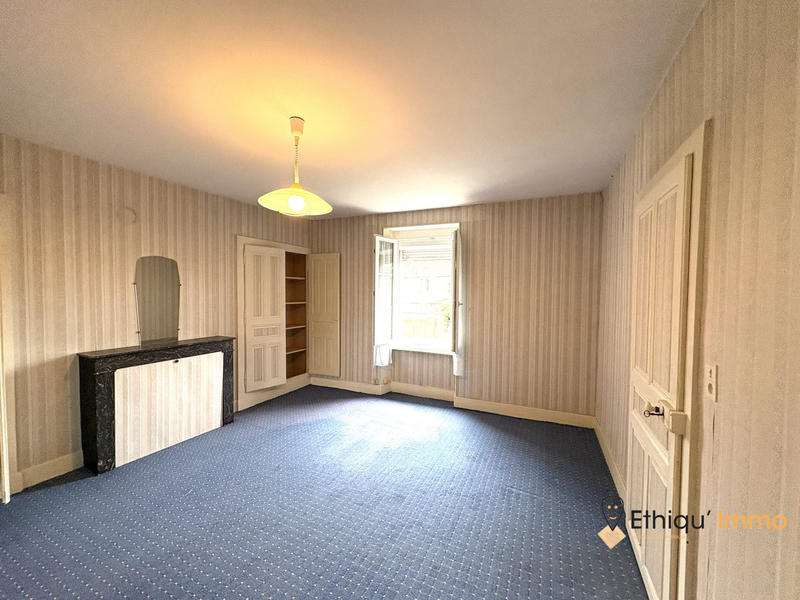 Maison ancienne - 130 m² - 4 pièces