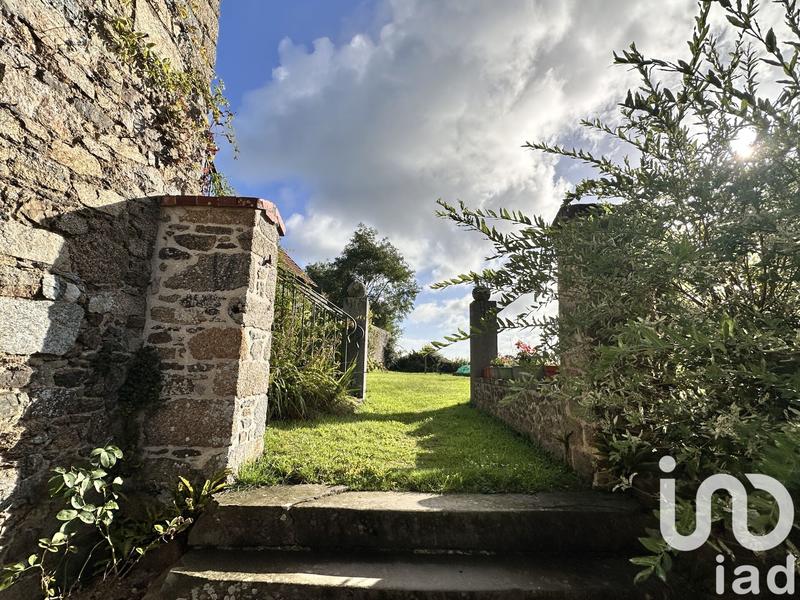 Maison - 205 m² - 8 pièces