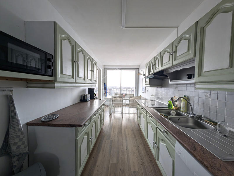 Appartement - 85 m² - 3 pièces