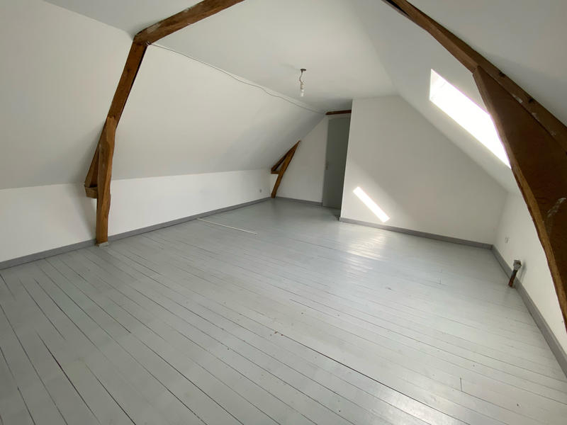 Maison - 96 m² - 3 pièces