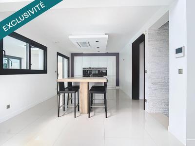 Maison - 246 m² - 6 pièces