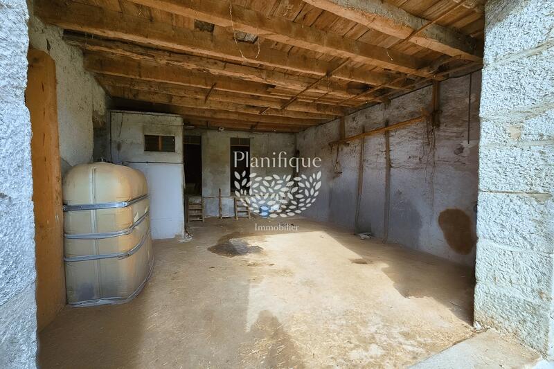 Ferme - 493 m² - 5 pièces