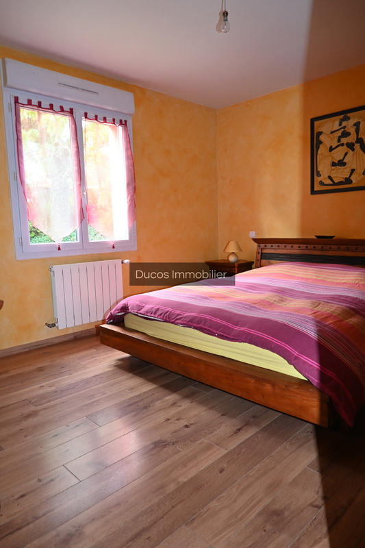 Maison - 240 m² - 6 pièces