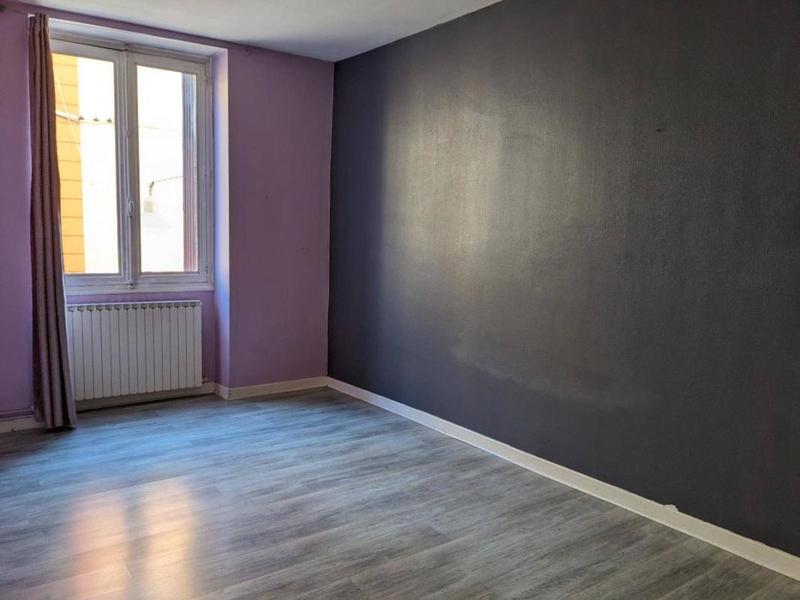 Appartement - 93 m² - 4 pièces