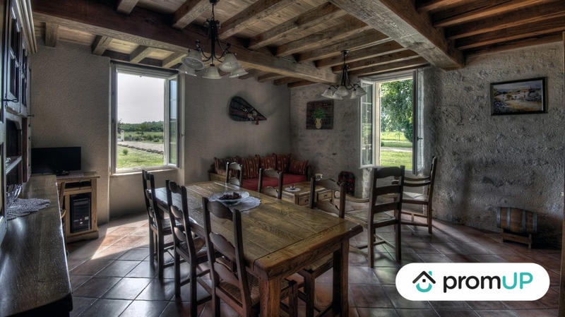 Maison - 145 m² - 4 pièces