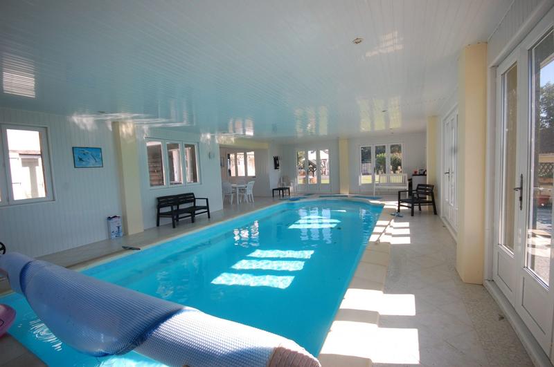 Maison - 377 m² - 8 pièces