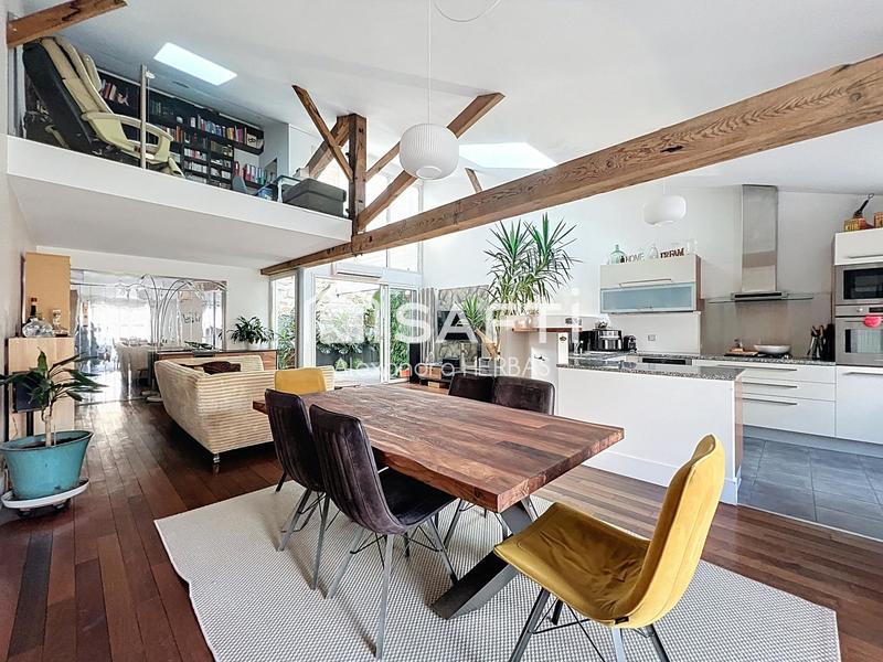 Maison - 153 m² - 6 pièces