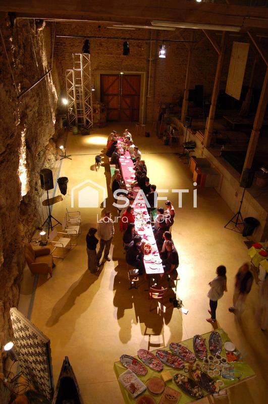 Château - 500 m² - 15 pièces