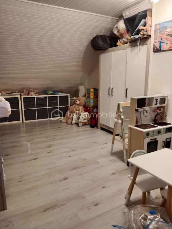 Maison - 229 m² - 6 pièces