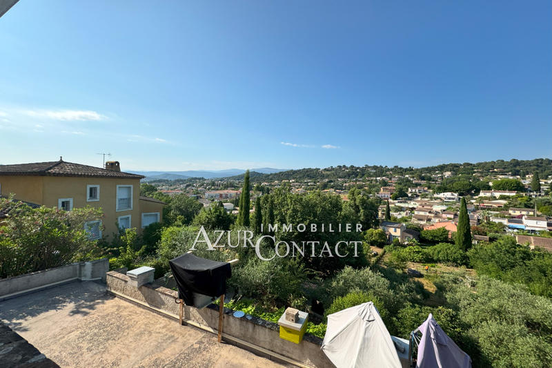 Maison - 210 m² - 8 pièces