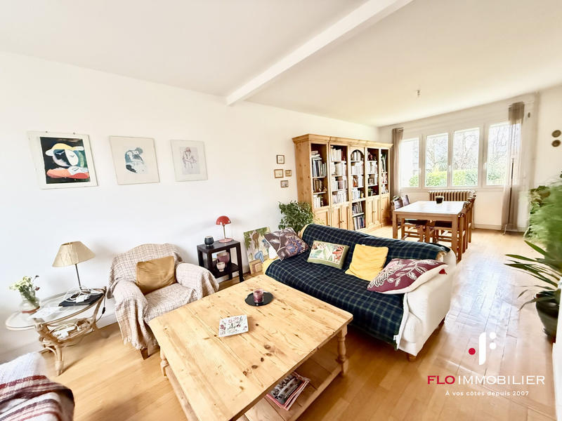 Maison - 97 m² - 5 pièces