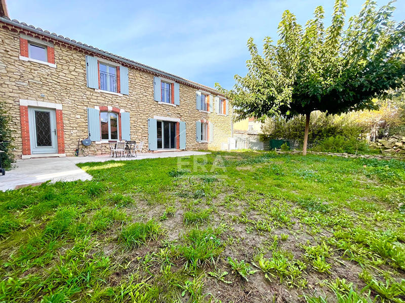 Maison - 156 m² - 6 pièces