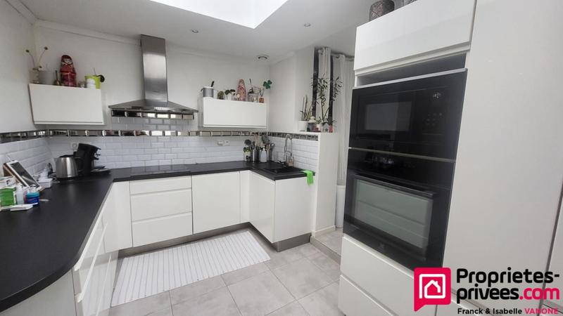 Maison - 105 m² - 5 pièces