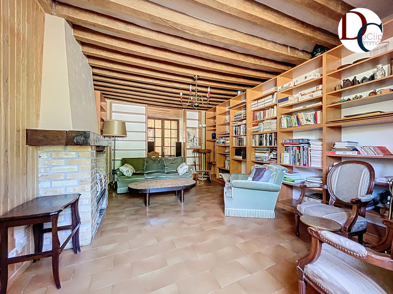 Maison - 183 m² - 7 pièces