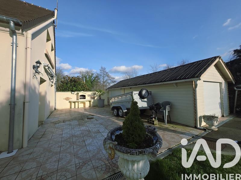 Maison - 130 m² - 8 pièces