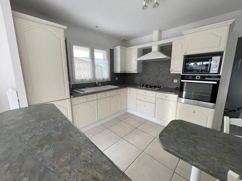 Maison - 95 m² - 3 pièces