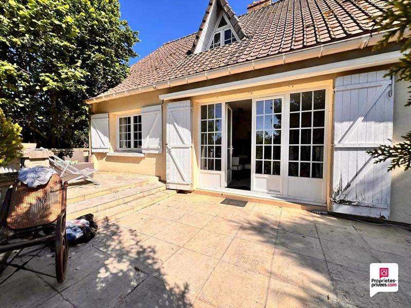 Maison - 175 m² - 7 pièces