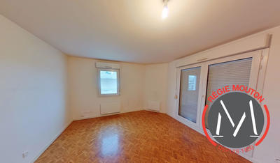 Appartement - 77 m² - 3 pièces