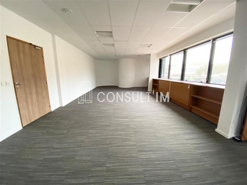 Bureau - 378 m²