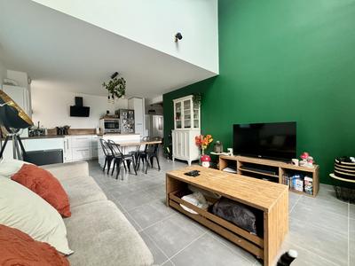 Appartement - 86 m² - 4 pièces