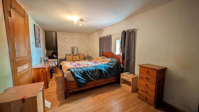 Maison - 151 m² - 7 pièces