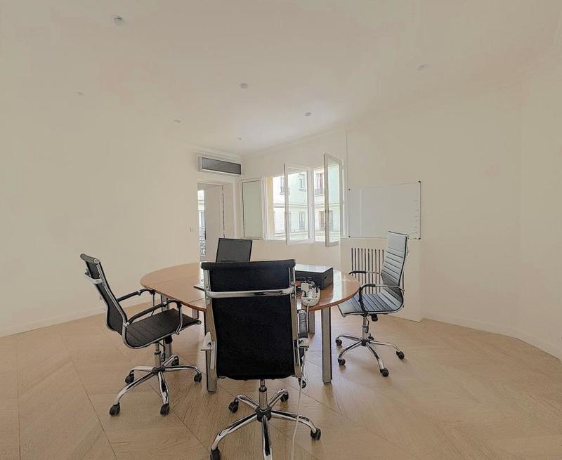 Appartement - 78 m² - 2 pièces