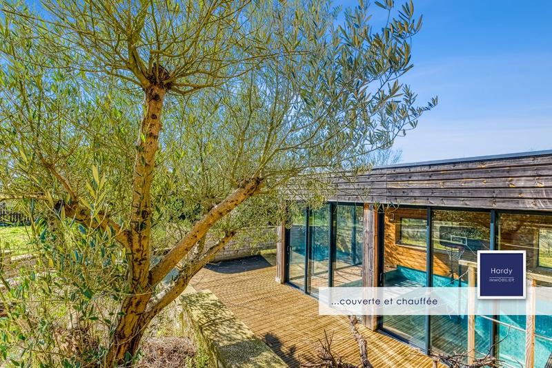 Maison - 197 m² - 9 pièces