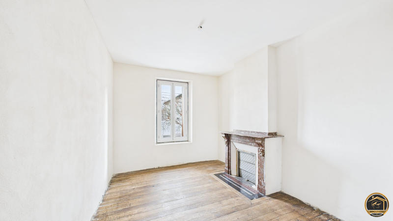 Maison - 170 m² - 5 pièces