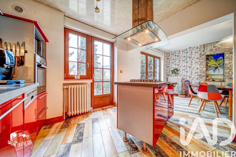 Maison - 161 m² - 7 pièces