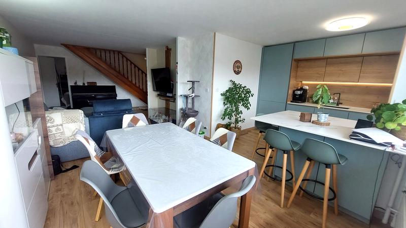 Appartement - 77 m² - 4 pièces