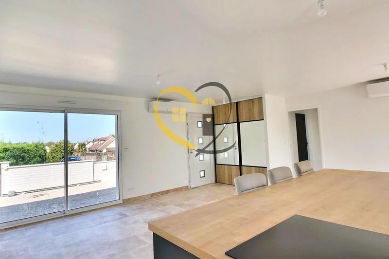 Maison - 110 m² - 5 pièces